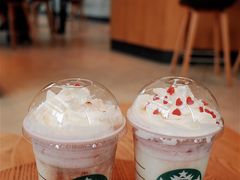 -星巴克臻选(杭州嘉里中心1F店)