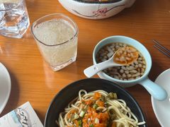 -莲餐厅·湖北菜·潜江小龙虾店(愚园路店)