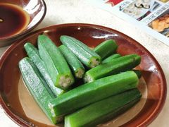 -猪三哥肥肠鸡川菜小炒