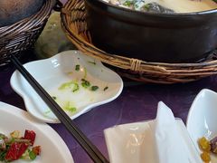 -亭下湖饭店(康岭店)