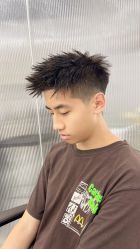-尤司男士国潮理发馆