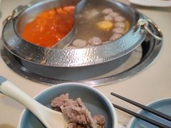 -左庭右院鲜牛肉火锅(浦江欢乐颂店)