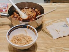 -魔都三兄弟酸辣粉·蘸卤炸串(虹桥万科店)