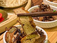 -良米山·云南野生菌过桥米线(上海首店)