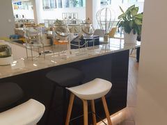 -上海宝宁宝马4S店