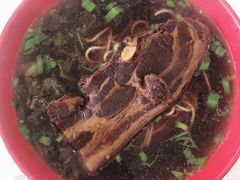 -小龙大肉面馆