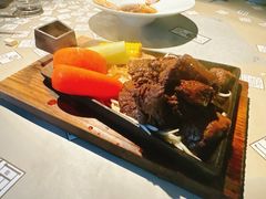 -穹六人间 people 6(岳阳路店)