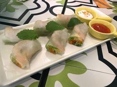 -越弥越南传统美食馆