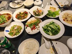 -航空港万怡酒店·万荟轩餐厅(航空港区远航路店)