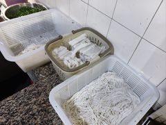 -正宗杨记普洱酸醋米线(总店)