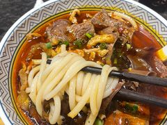 -粉吖吖·邵阳米粉(体育西路店)