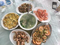 -红月湾海鲜饭店•沙滩海景(双月湾店)
