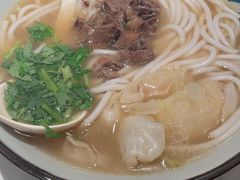 -鑫花溪牛肉米粉(凤凰街创始总店)