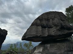 -梭布垭石林景区