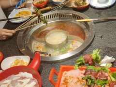 -醉董牛川派鲜肉自选火锅(烟台店)