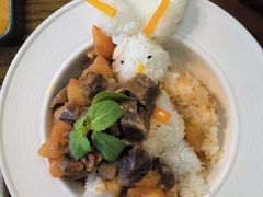 -雪梅月子中心(华侨城店)