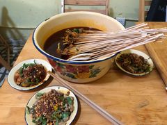 -拈签一笑黄牛肉辣卤串串