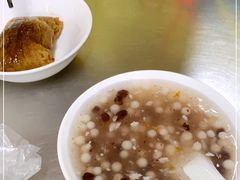 -芳婆糕团店(王府大街店)