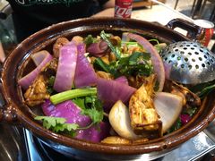 -胡须佬鸡煲四季火锅(海雅缤纷城店)