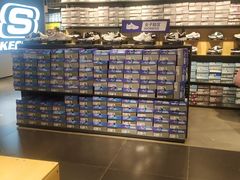 -法雅体育工厂店(皂君庙路店)