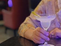-星河吉酒店-BOND大堂吧·咖啡·简餐