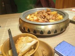 -耶里夏丽·新疆菜·28年喀什老馆(田林东路店)