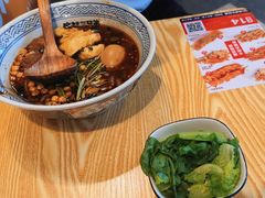 -魔都三兄弟酸辣粉·蘸卤炸串(虹桥万科店)