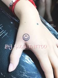 -SNOW TATTOO STUDIO