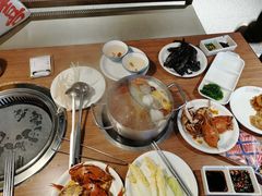 -千滋百味自助烤肉火锅(东门町店)