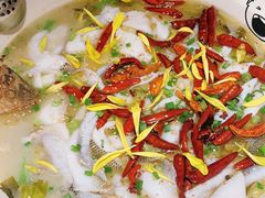 -江渔儿酸菜鱼(映月湖环宇城店)