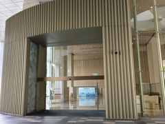 -嘉里建设广场-地下停车场