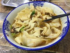 -孙浩特色牛杂面板面(华捷道店)