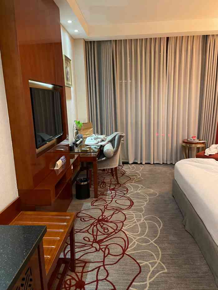 宜昌国宾半岛酒店(水悦城店)-"第二次入住了,服务热情,尤其是客房服务