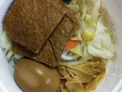 全家福-鑫花溪牛肉米粉(东环大润发店)