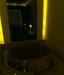 -诗泥SPA