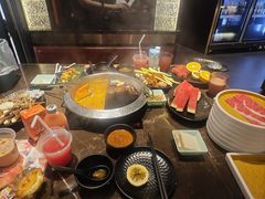 -一绪に和牛寿喜烧(罗湖益田假日店)