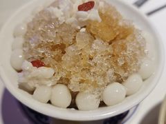 -钢管厂五区小郡肝串串香(奥克斯广场锦城万达店)