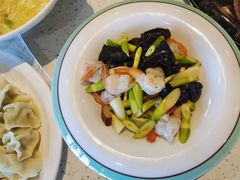 -巧克力渔家.小船海鲜胶东菜(万平口店)