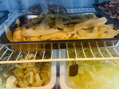 -金鼎雪山牦牛杂火锅(理县总店)