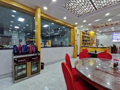 大堂-撒拉人家.酸菜牦牛肉火锅