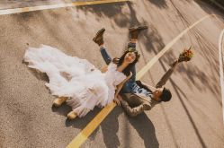 -易摄影婚纱摄影工作室