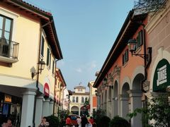 -佛罗伦萨小镇广佛名品奥特莱斯(疏港路店)