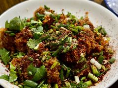 粉蒸肥肠-小杨翘脚牛肉