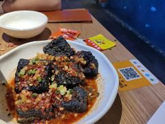 -靓虾二哥长沙地标小龙虾(五一广场店)