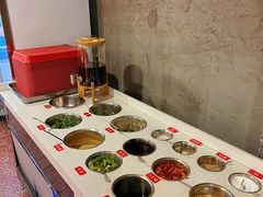 -钢管厂五区小郡肝串串香火锅(人民广场店)