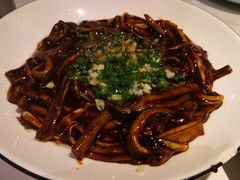 -嘉厨小馆(宜山路店)