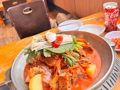 -喇喇排骨火锅·传统韩式脊骨汤(望京西园总店)