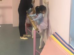 -舞研舞蹈培训(魏公村校区)