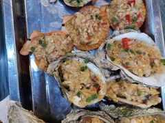 -覃记海鲜美食餐厅