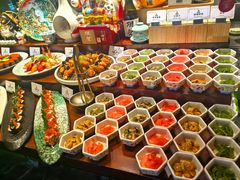 -雍容荟帝王蟹活龙虾展台自助(IFS黑金店)